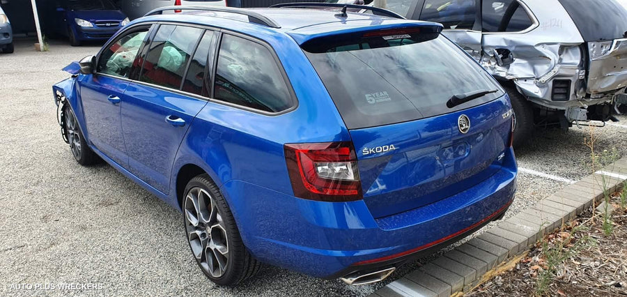 2020 Skoda Octavia Left Front Window Reg Motor