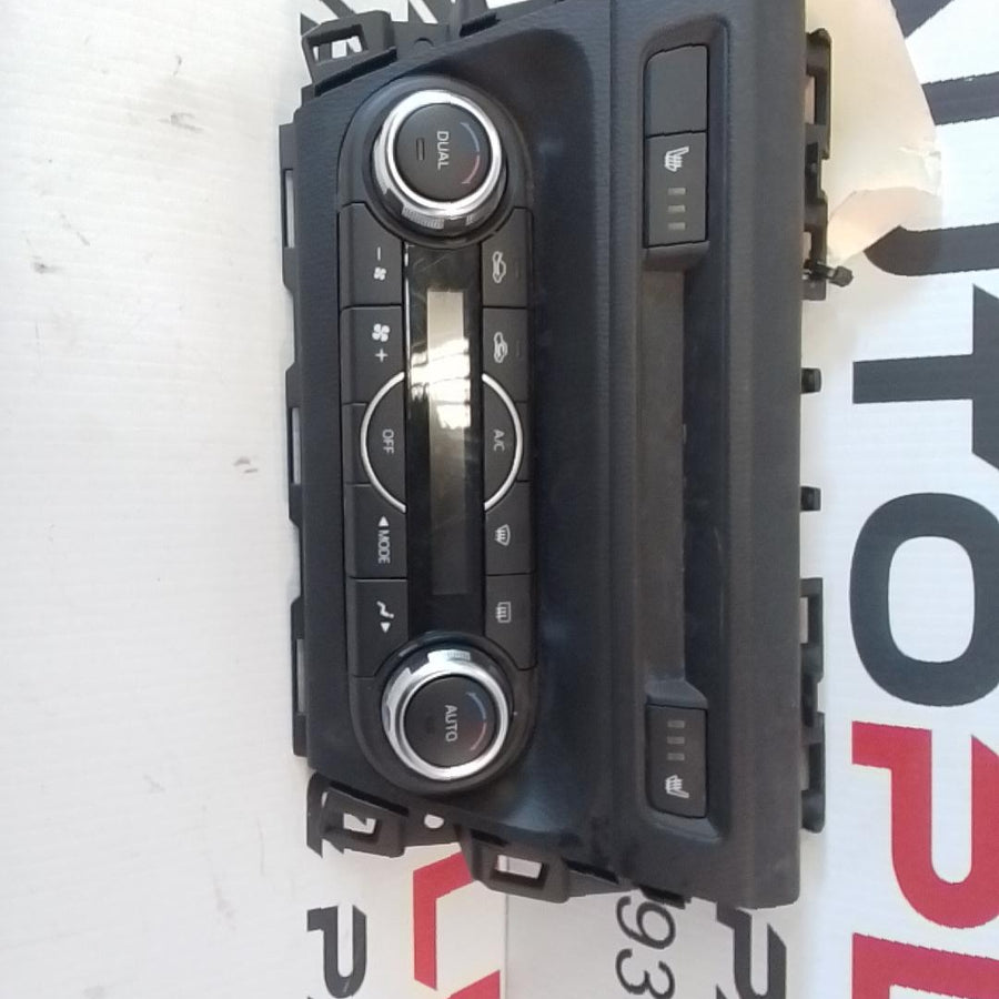2013-2016 Mazda 3 Heater Ac Controls