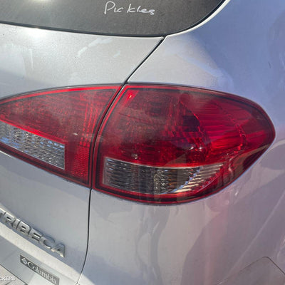 2011 Subaru Tribeca Right Front Door