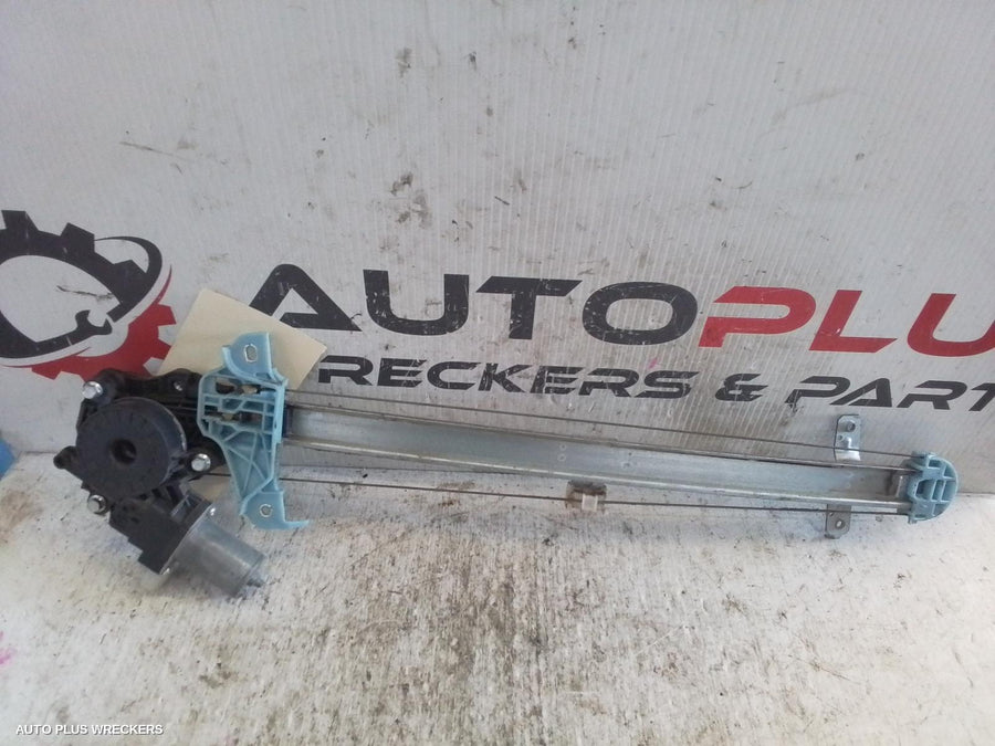 2020 Suzuki Swift Left Front Window Reg Motor