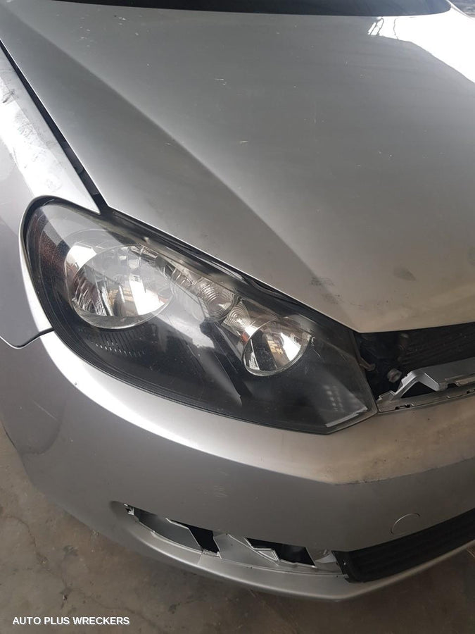 2010 Volkswagen Golf Rear Garnish