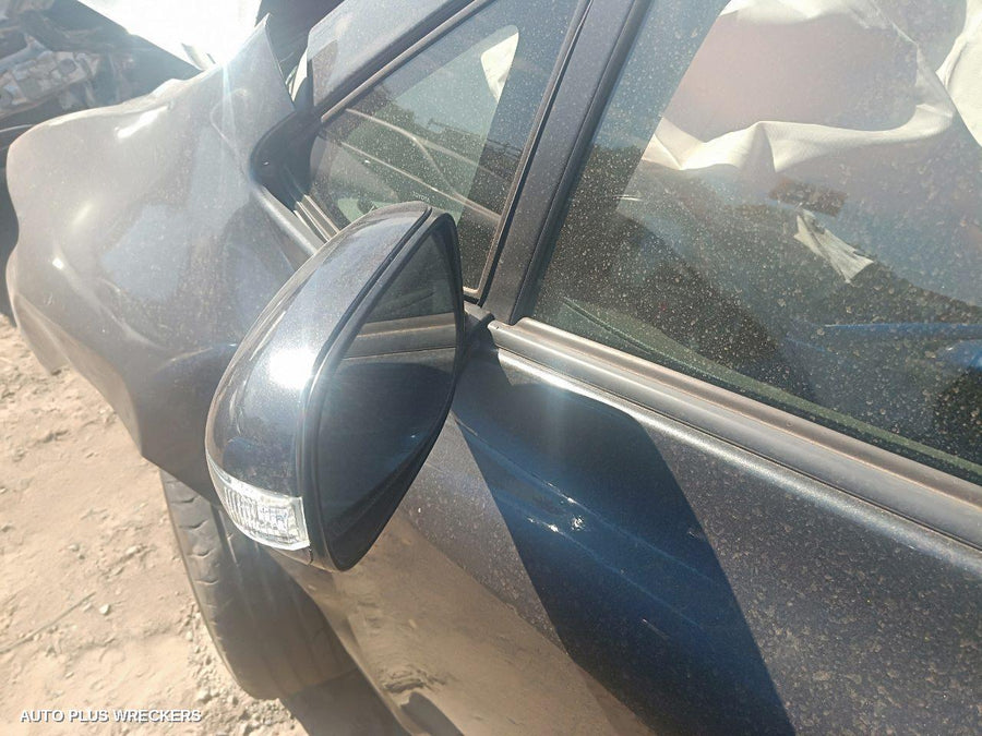 2010 Toyota Corolla Door Handle