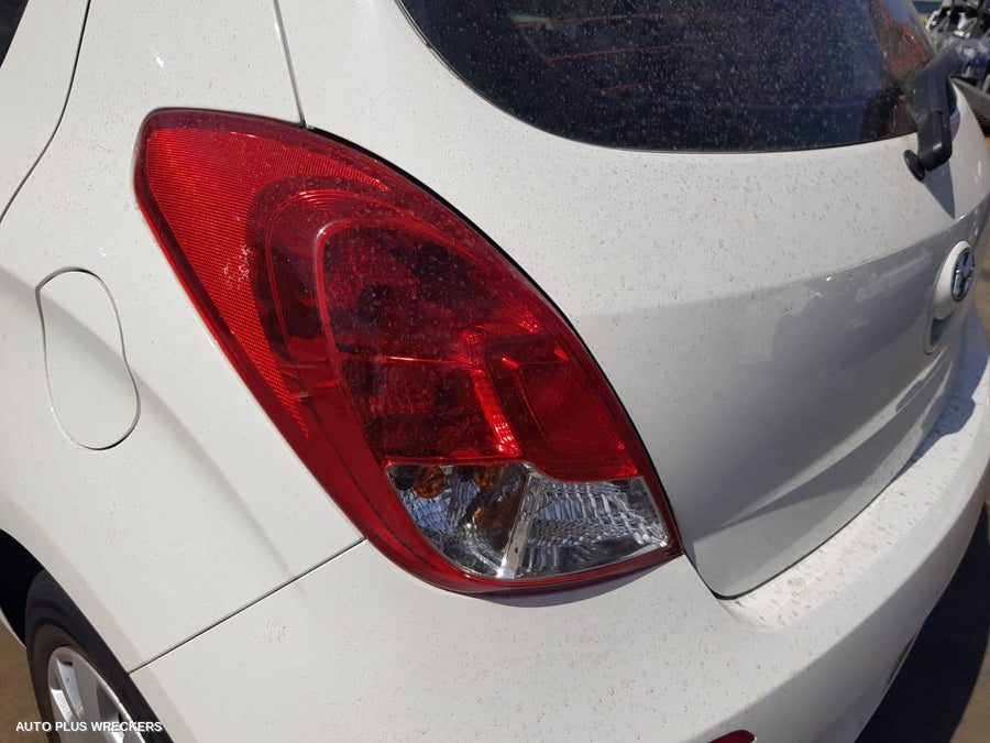 2014 Hyundai I20 Left Front Window Reg Motor