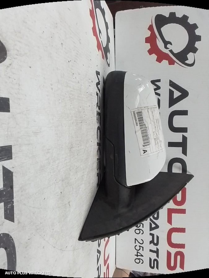 2006-2013 Holden Commodore Right Door Mirror