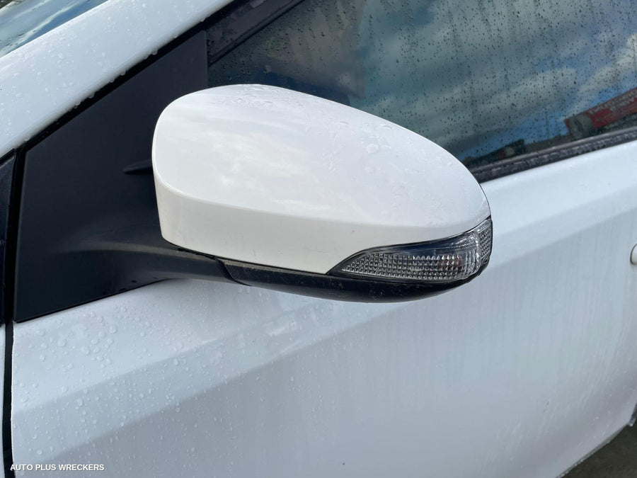 2017 Toyota Corolla Right Taillight