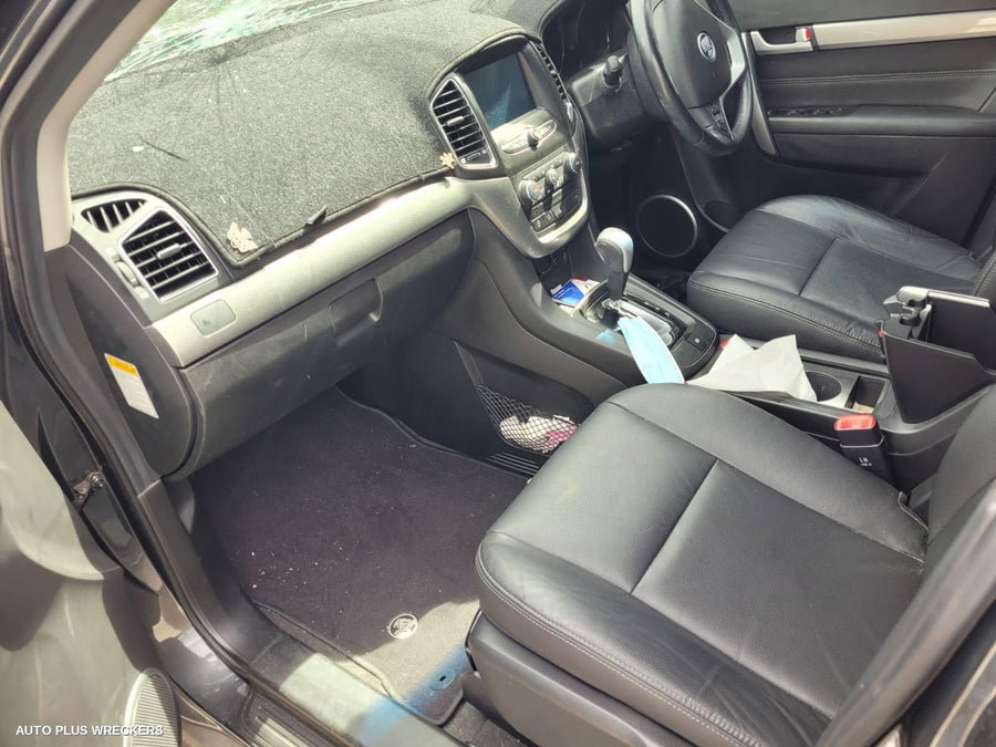 2017 Holden Captiva Parcel Shelf