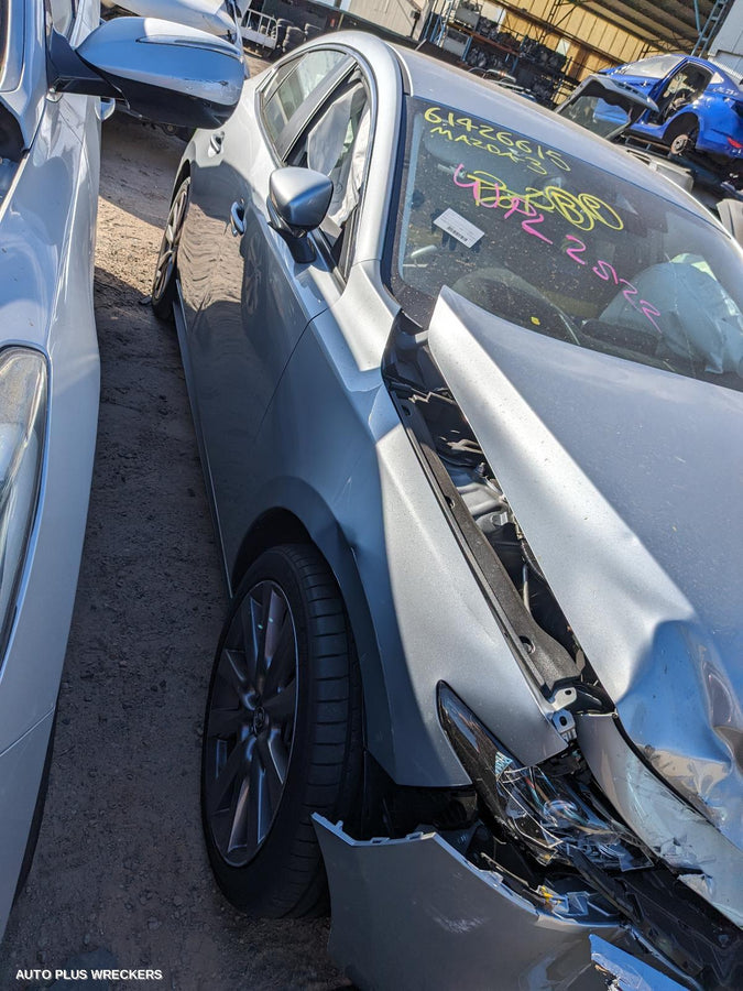 2020 Mazda 3 Right Front Window Reg Motor