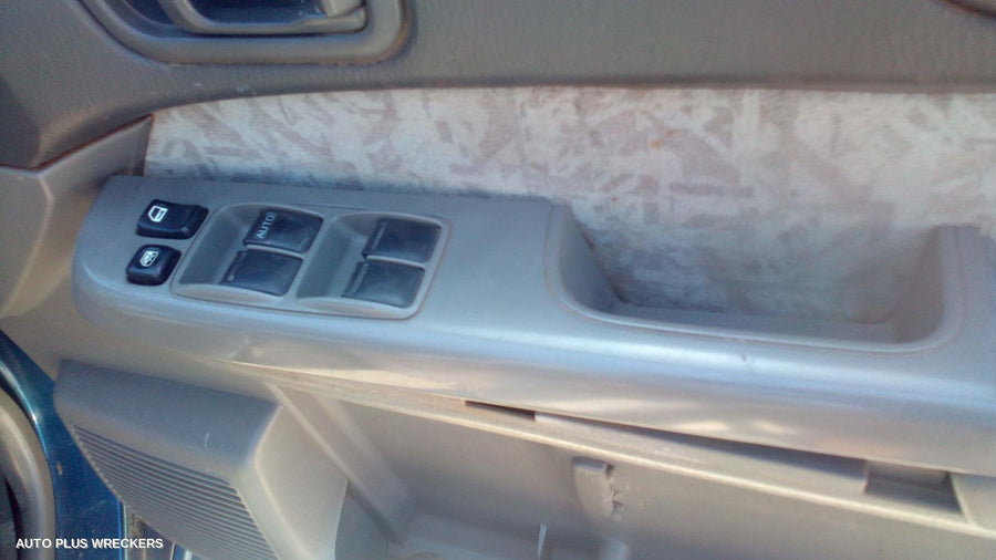 2000 Nissan Patrol Bootlid Tailgate