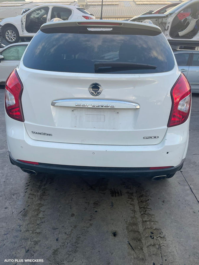 2016 Ssangyong Korando Right Taillight