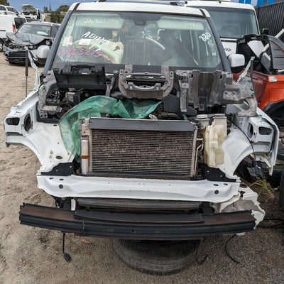 2010 Land Rover Discovery Left Rear Door Sliding