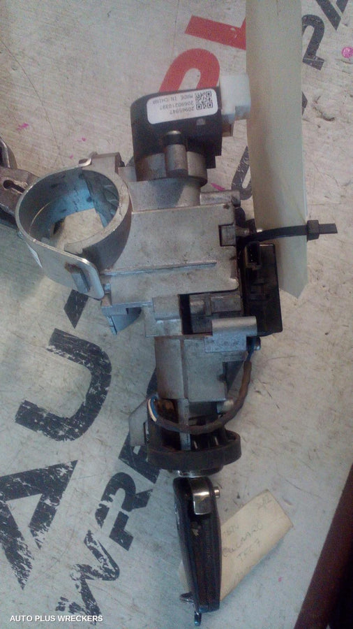 2012-2019 Holden Colorado Ignition W  Key