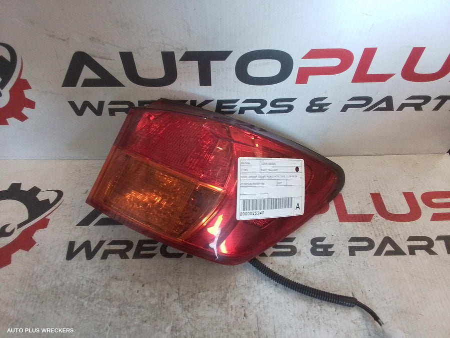 2007 Lexus Is250/is250c Right Taillight