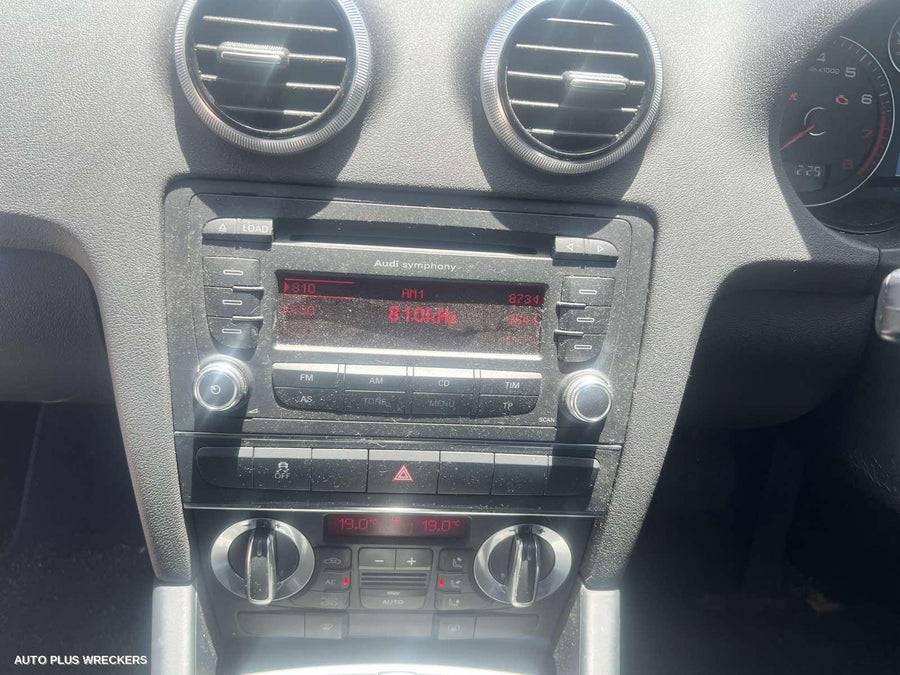 2011 Audi A3 Left Front Window Reg Motor