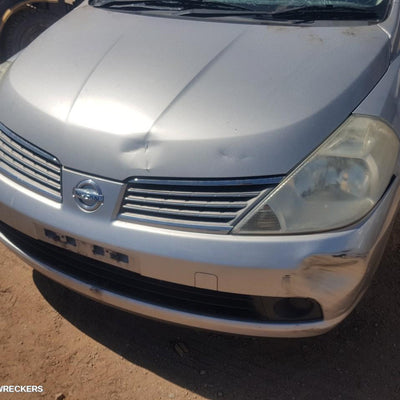 2006 Nissan Tiida Radiator