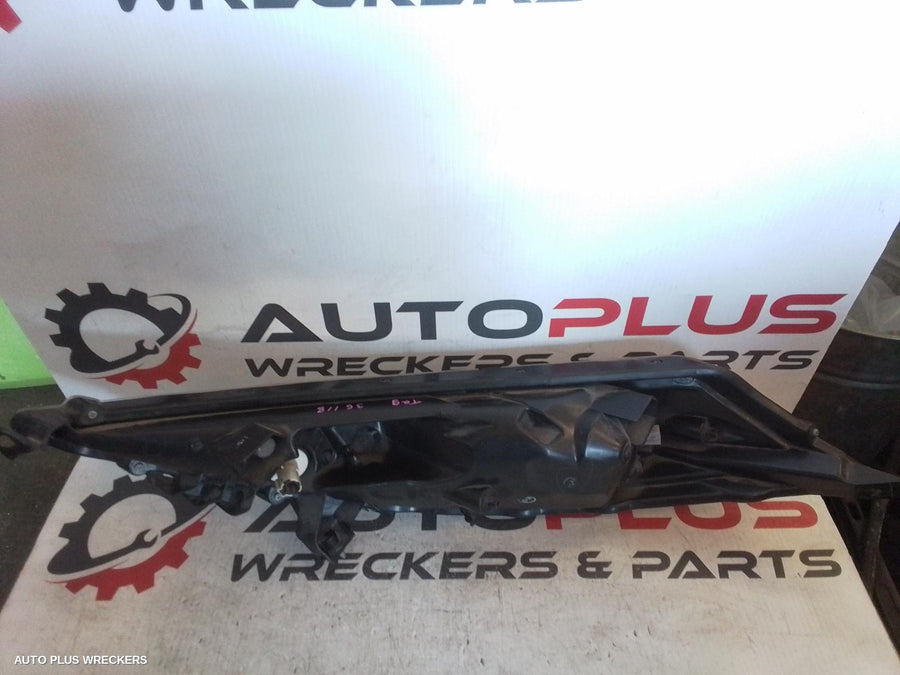 2014 Nissan Juke Right Indicator Fog Side