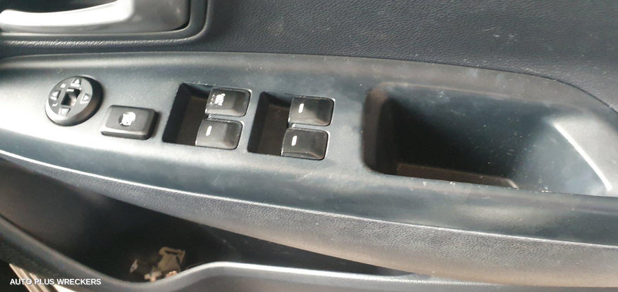 2014 Kia Rio Right Taillight