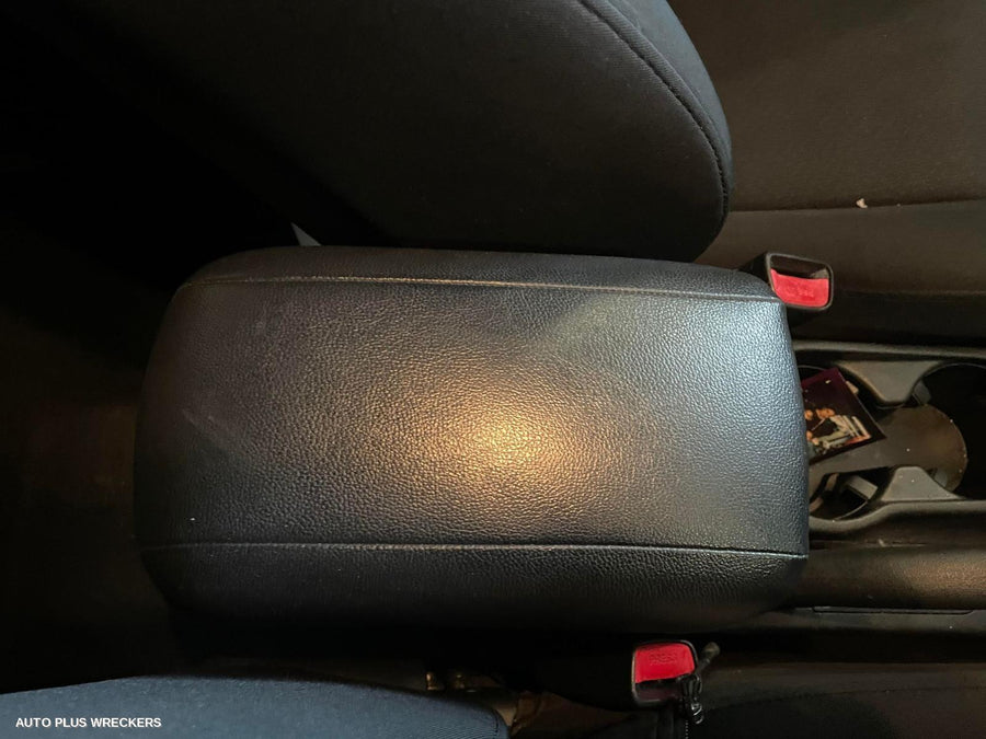 2009 Hyundai I30 Left Rear Door Window