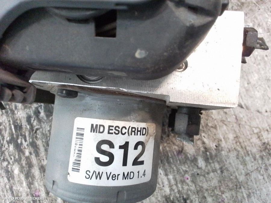2011-2013 Hyundai Elantra Abs Pump Modulator