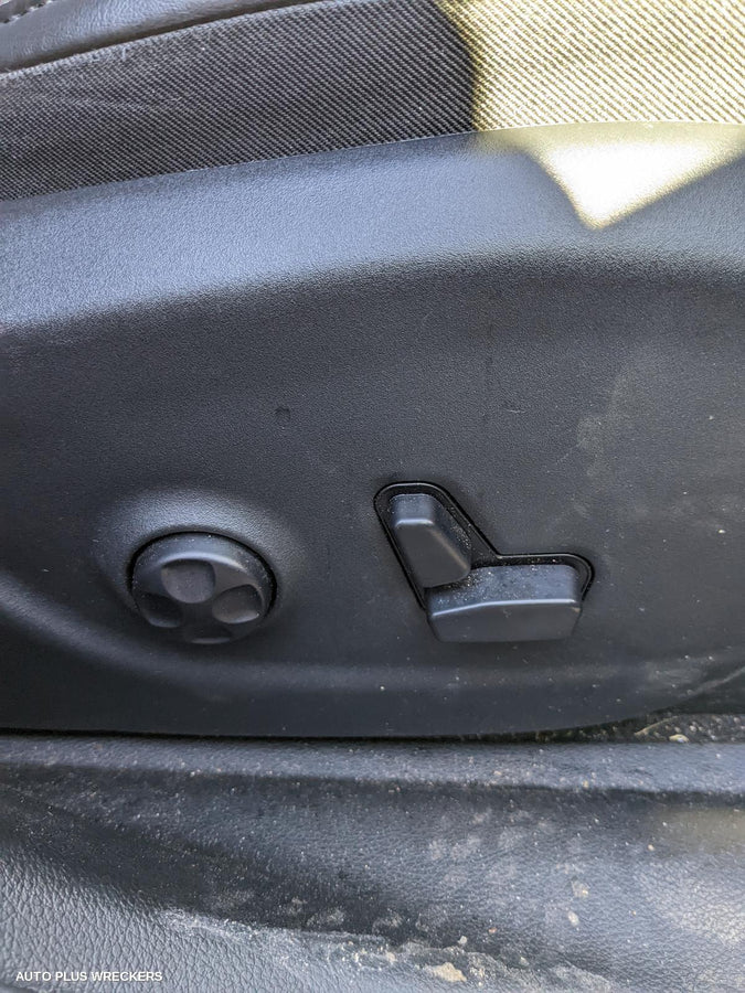 2020 Jeep Cherokee Left Front Window Reg Motor