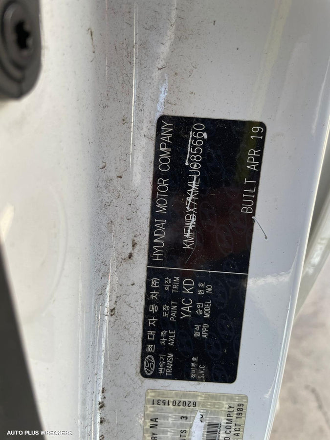 2019 Hyundai Iload/imax Front Seat