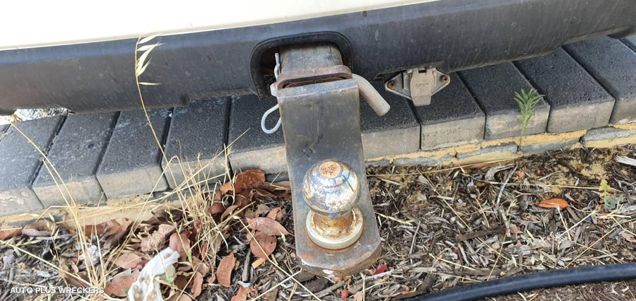 2004 Subaru Outback Left Guard