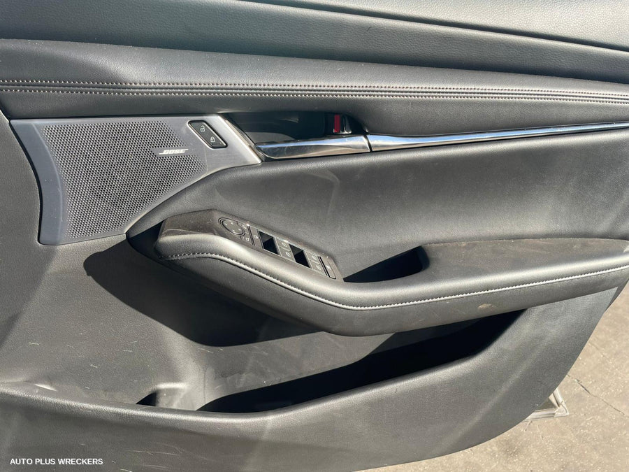 2021 Mazda 3 Rear Garnish