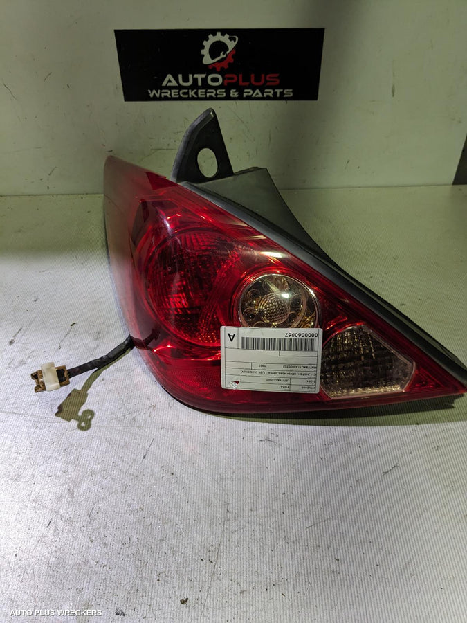 2004-2009 Nissan Tiida Left Taillight