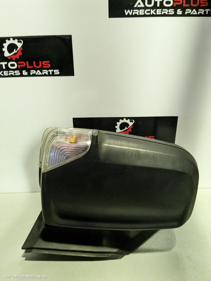 2007 Mercedes Sprinter Right Door Mirror