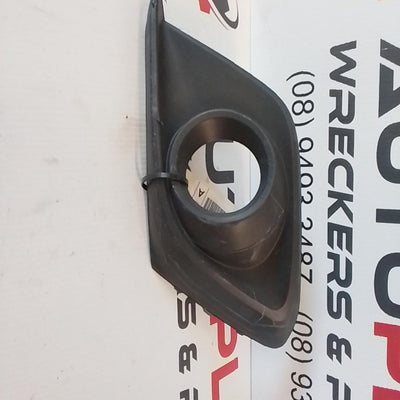 2016-2019 Mazda 3 Right Indicator Fog Side