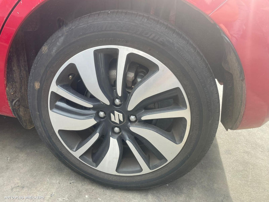 2018 Suzuki Swift Right Door Mirror