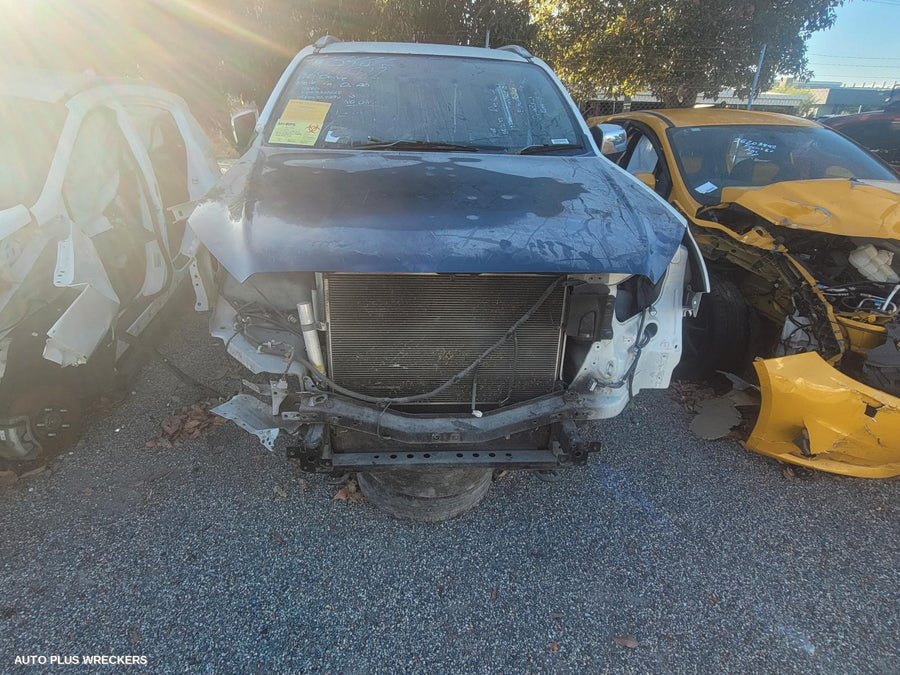 2017 Isuzu Mu-x Right Front Door Window