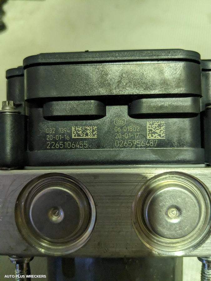 2013-2021 Nissan Qashqai Abs Pump Modulator