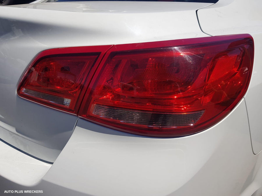 2014 Holden Commodore Sunvisor