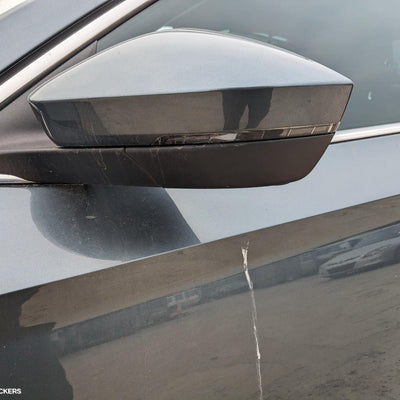 2018 Skoda Superb Left Front Door Window