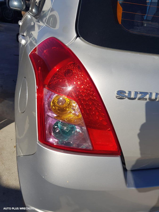 2005 Suzuki Swift Left Taillight