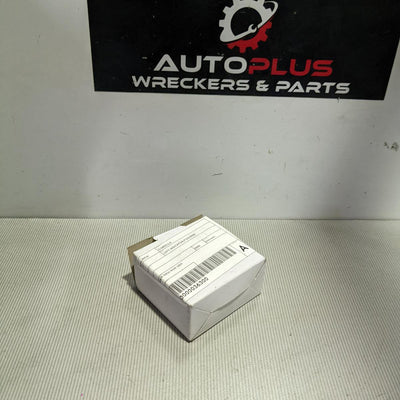 2005 TOYOTA COROLLA LEFT INDICATOR FOG SIDE