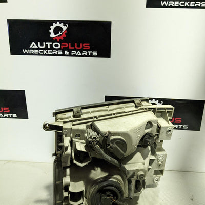 1999 Nissan Elgrand Right Headlamp