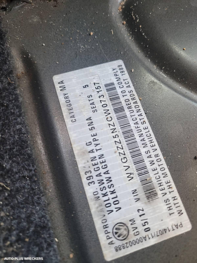 2012 Volkswagen Tiguan Right Rear Door Sliding