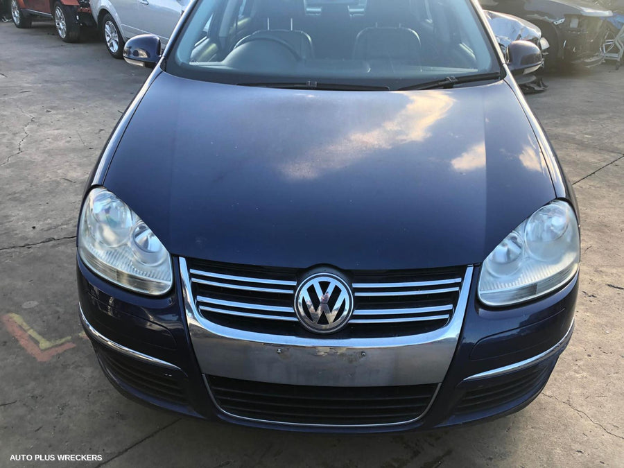 2006-2011 Volkswagen Jetta Rear Garnish