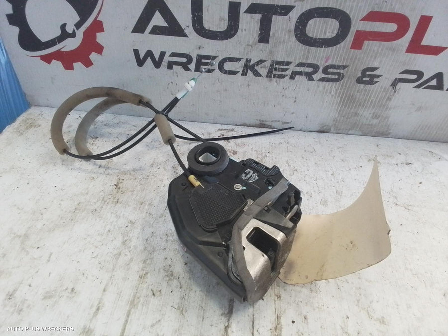 2011-2017 Toyota Camry Door Boot Gate Lock