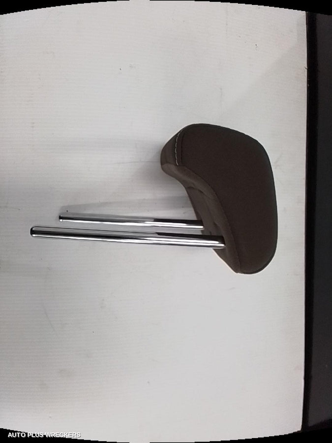 2019-2026 Mazda 2 Headrest
