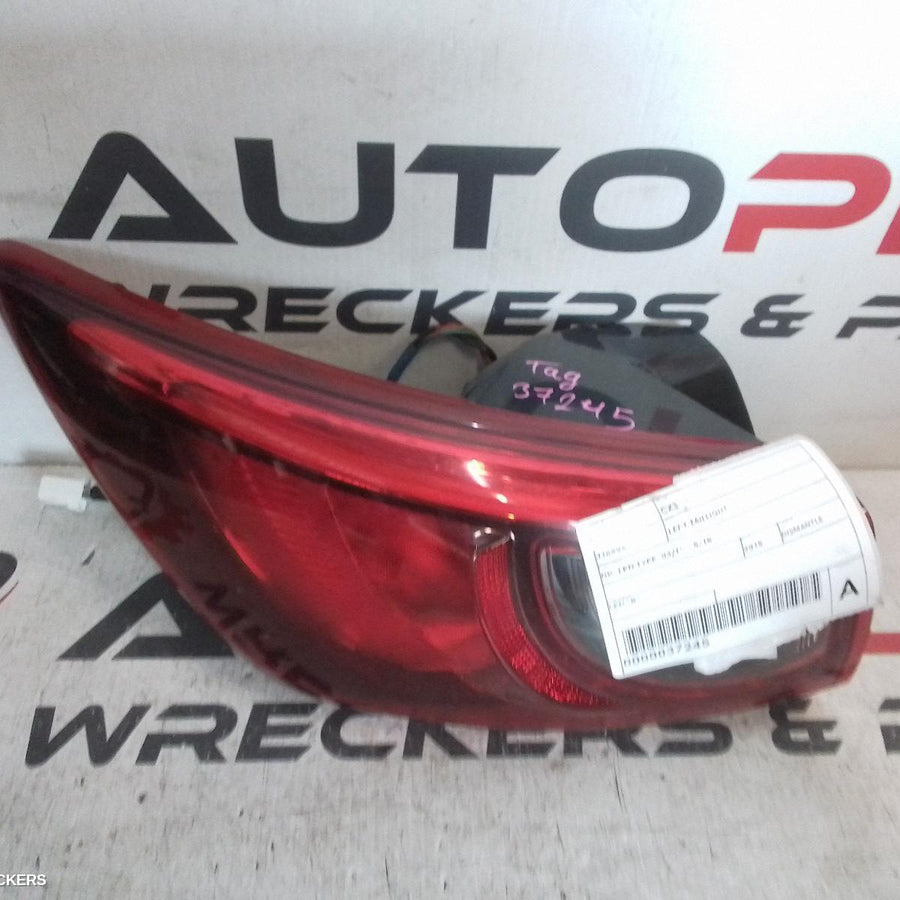 2015 Mazda Cx3 Left Taillight