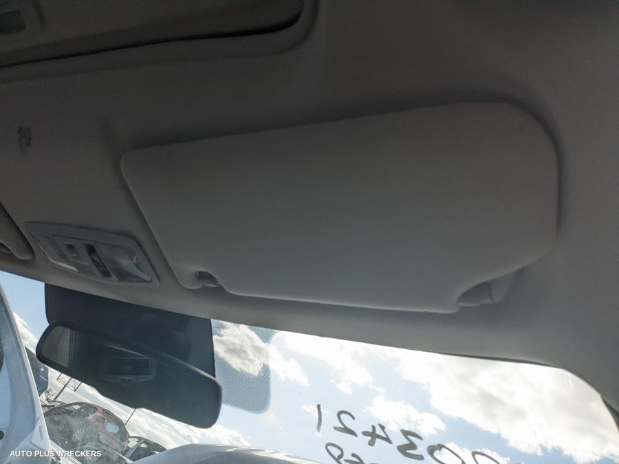 2017 Mitsubishi Outlander Sunvisor