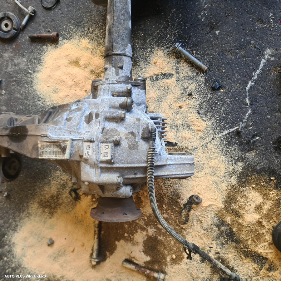2010-2022 Volkswagen Amarok Differential Centre