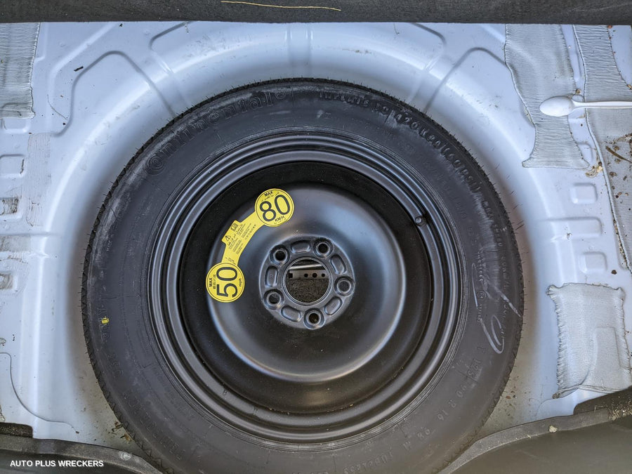 2014 Ford Mondeo Radiator Support