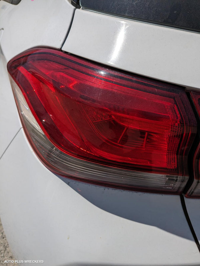 2018 HYUNDAI I30 LEFT DOOR MIRROR