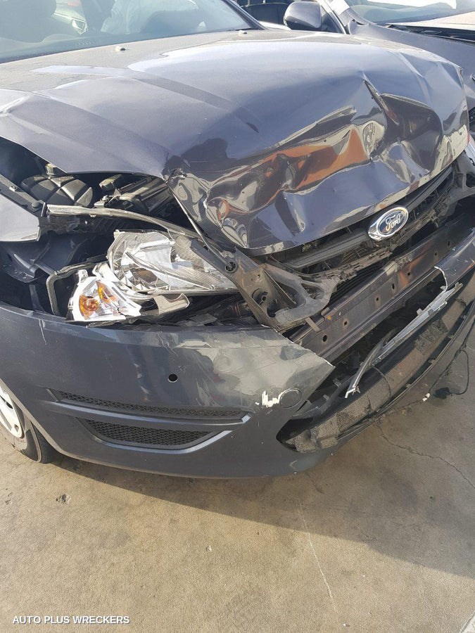 2013 Ford Mondeo Sunvisor