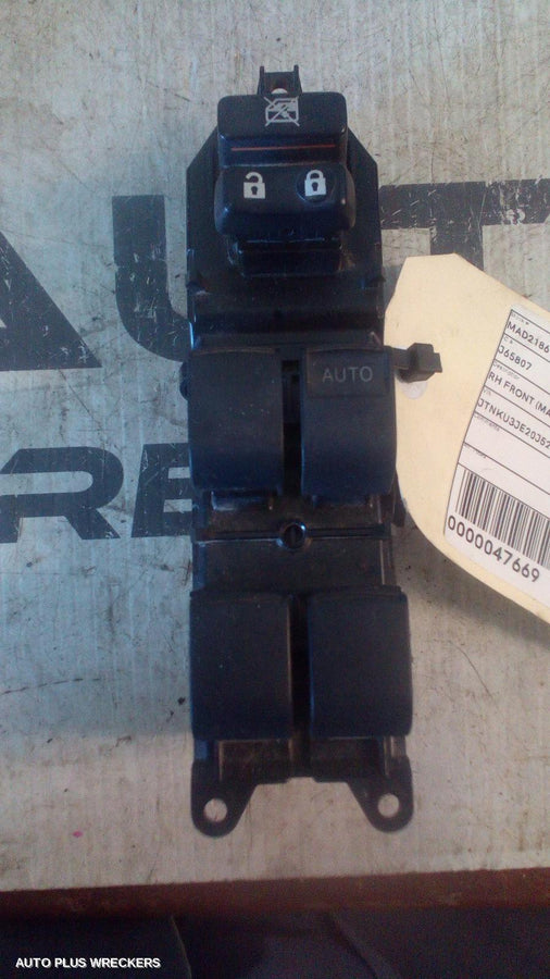 2015-2018 Toyota Corolla Pwr Dr Wind Switch