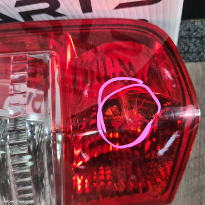 2004-2007 Honda Crv Right Taillight