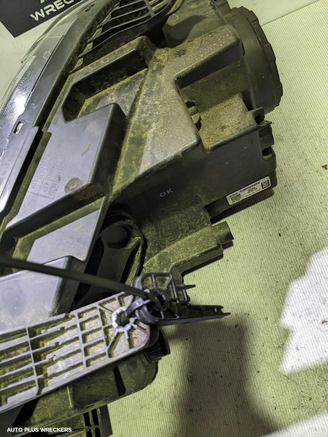 2021 Ldv T60 Right Headlamp